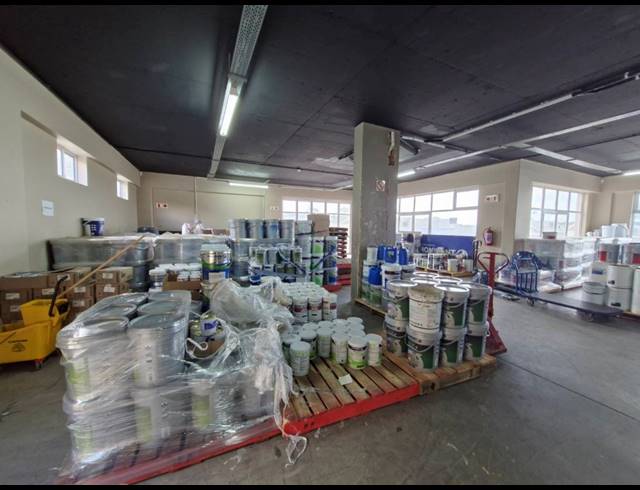 660M² RETAIL TO LET IN CAPE GATE